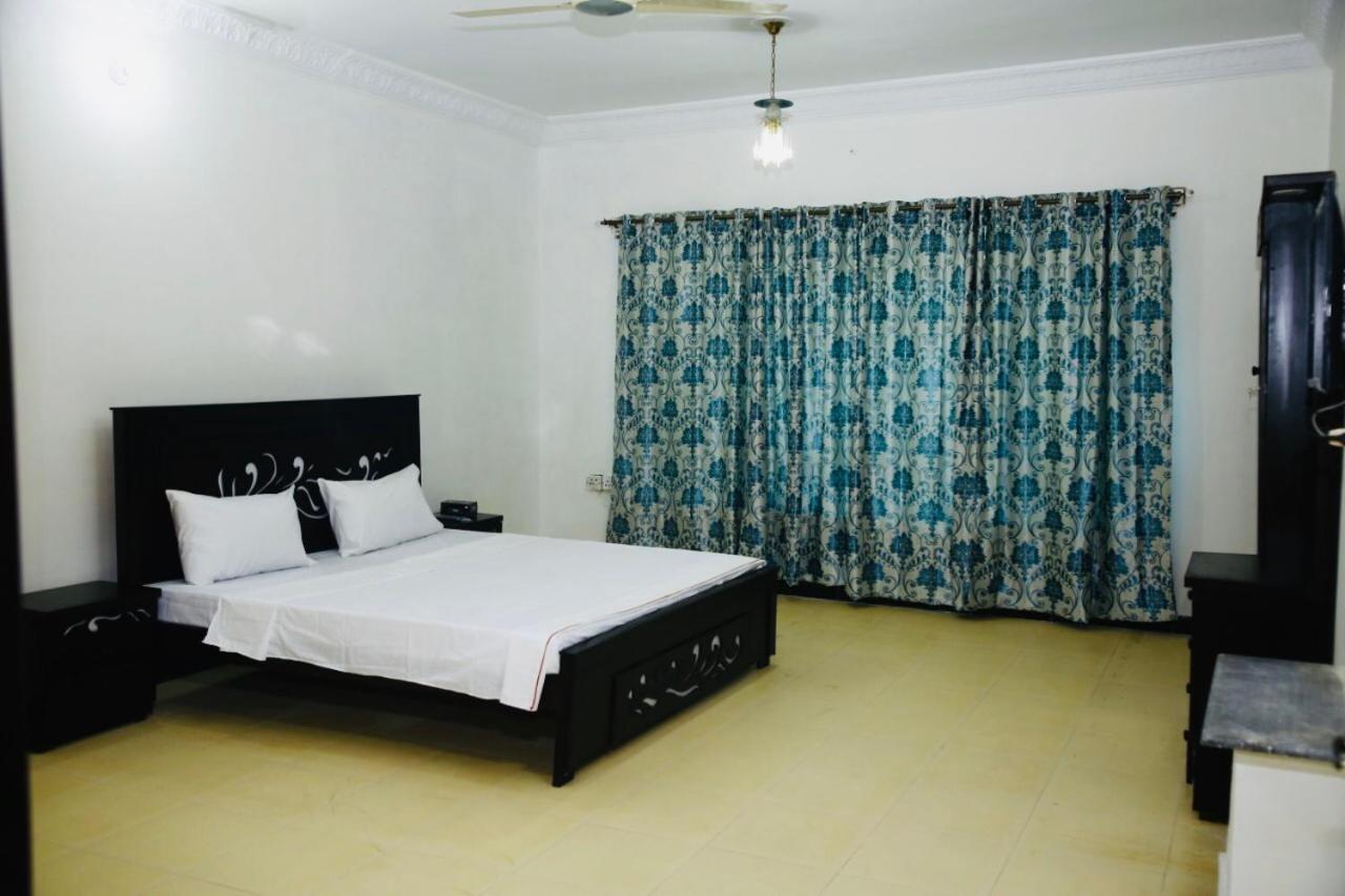 Lux Lounge Guest House İslamabad Dış mekan fotoğraf