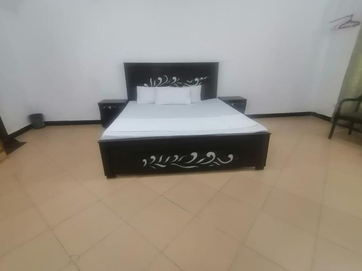 Lux Lounge Guest House İslamabad Dış mekan fotoğraf