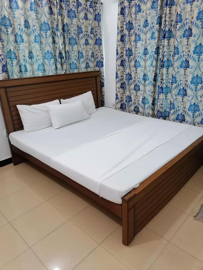 Lux Lounge Guest House İslamabad Dış mekan fotoğraf